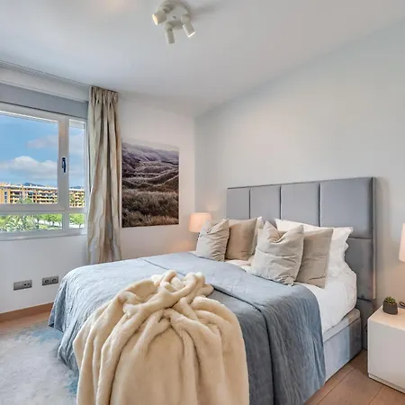 公寓 Newly Built 3 Bdrm Lavish Penthouse Next To